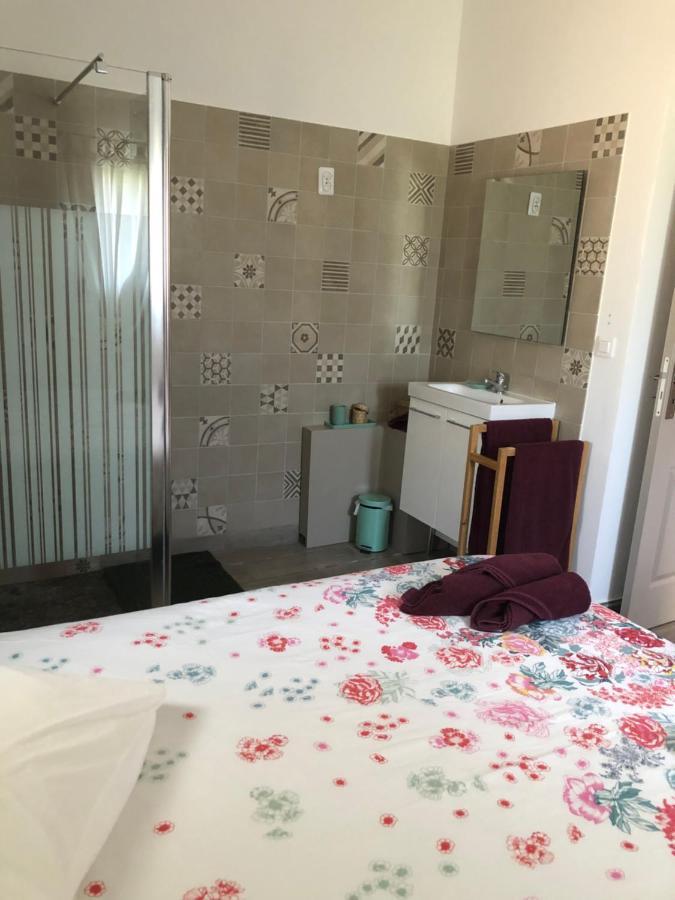 Le Gite Au Calme D'Aubignan 4 Personnes, 1 Chambre المظهر الخارجي الصورة